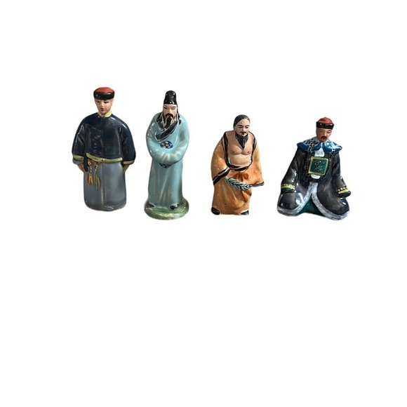 Set of Eight Vintage Hand Painted Japanese Porcelain, Asian Folk Art, Figurines - Picture 4 of 9